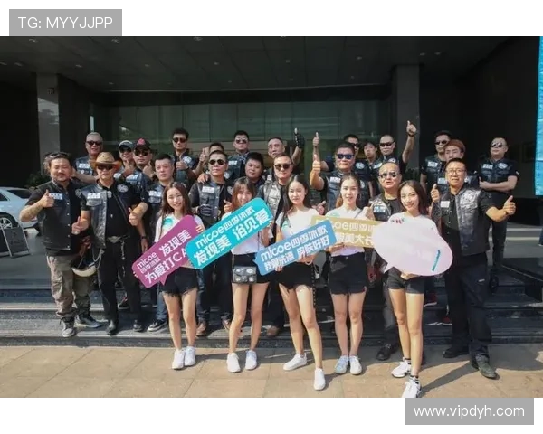 快船全新定妆照曝光球员们展现活力与团队精神尽显动感魅力